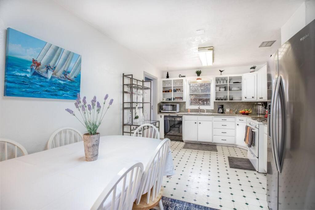 Pet Friendly Millcreek Home Close To Downtown/Mtns 솔트레이크시티 외부 사진