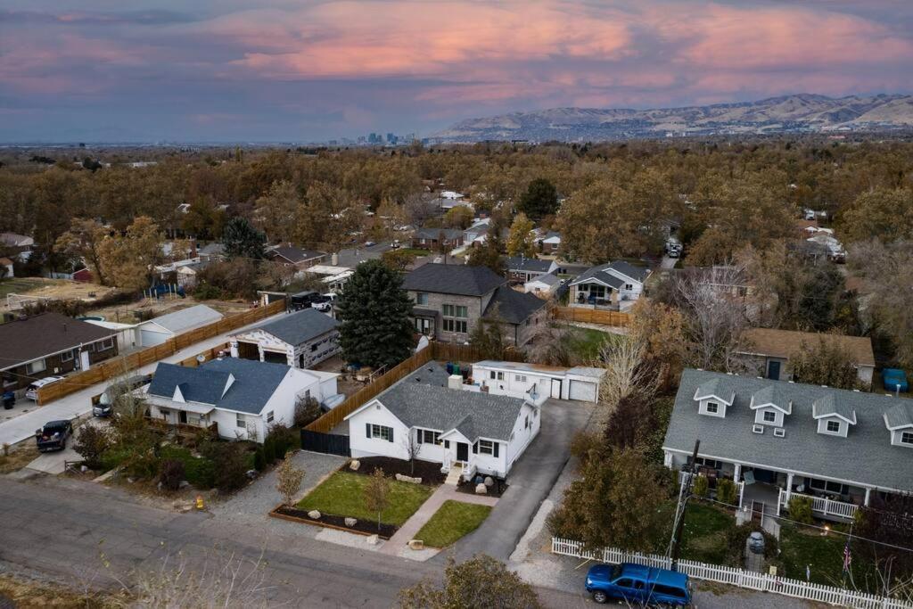 Pet Friendly Millcreek Home Close To Downtown/Mtns 솔트레이크시티 외부 사진